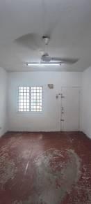Flat at Jalan Batu Nilam 34, Klang, photo 3
