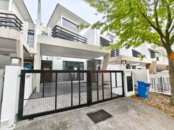 Laman Glenmarie @ Seksyen U1, Shah Alam的房屋，照片1